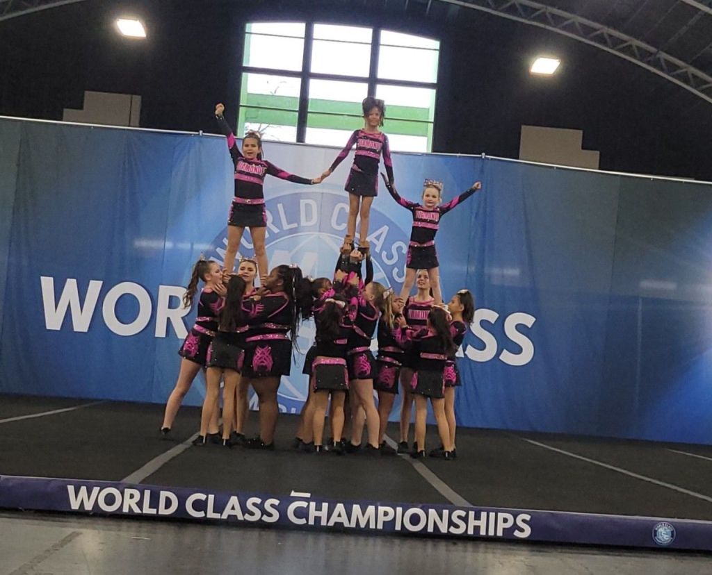 YSCA team performing stu t at competition 